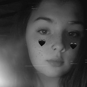 Meet your Posher, Melanie